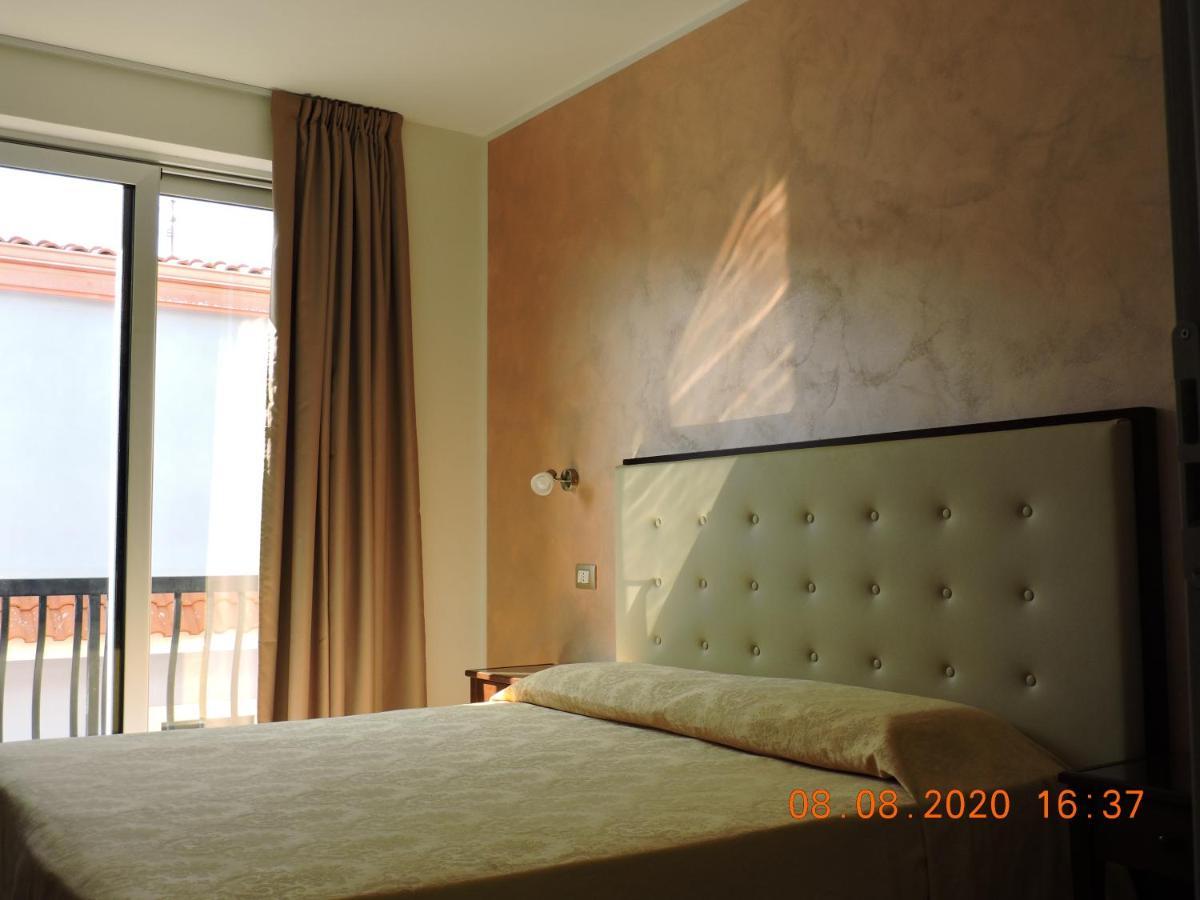 B&B Aquila Reale Portopalo Di Capo Passero Exterior foto