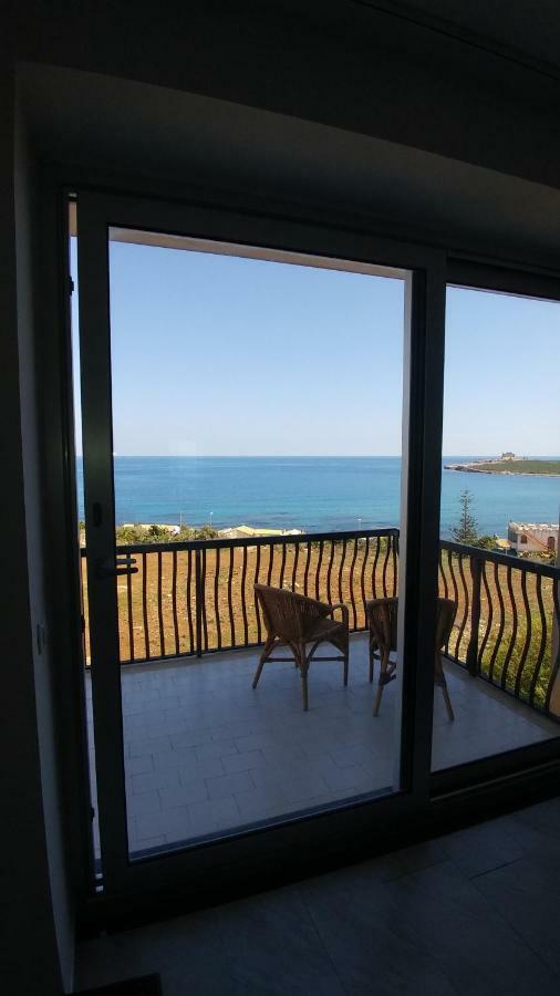 B&B Aquila Reale Portopalo Di Capo Passero Exterior foto